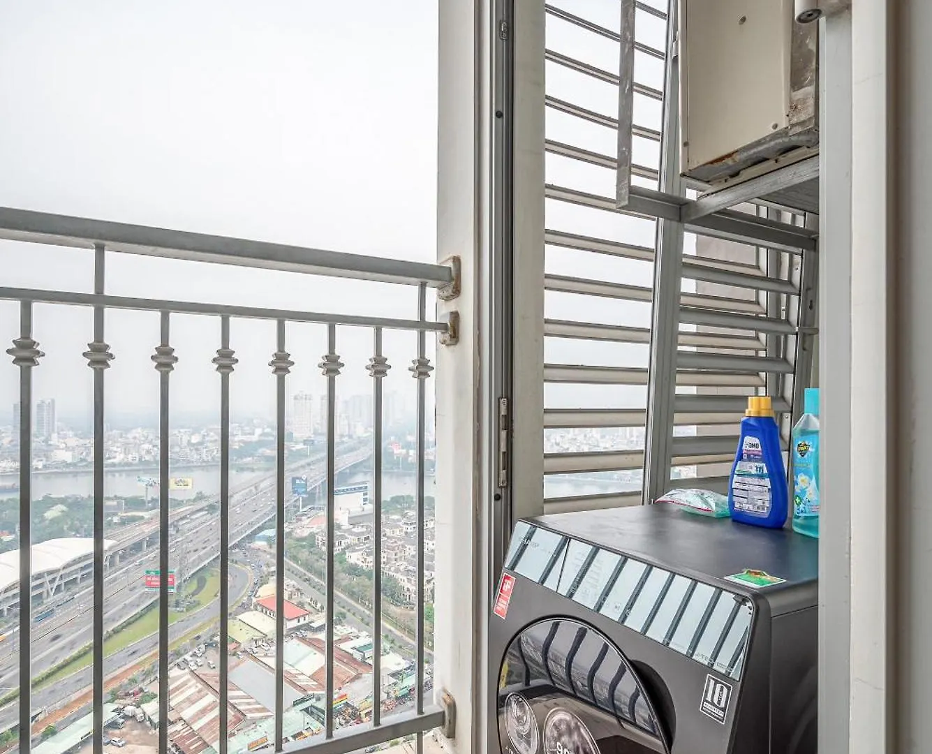 Apartment In Landmark-Vinhome Central Park By Yen Ho Chi Minh City