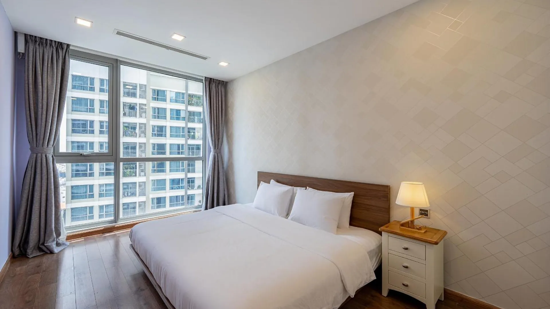 Apartment In Landmark-Vinhome Central Park By Yen Ho Chi Minh City Vietnam