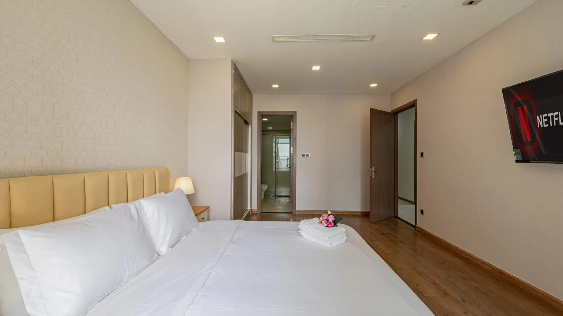 Apartment In Landmark-Vinhome Central Park By Yen Ho Chi Minh City