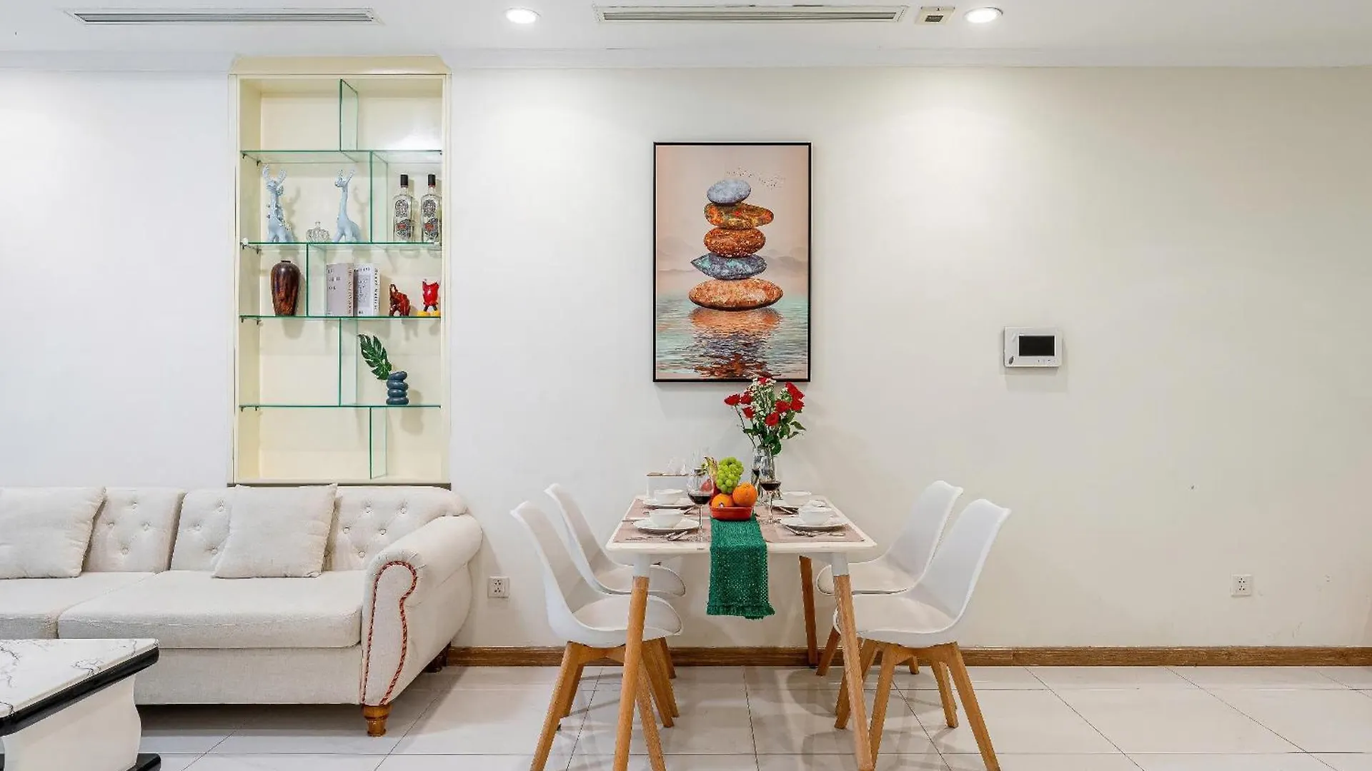 Apartment In Landmark-Vinhome Central Park By Yen Ho Chi Minh City