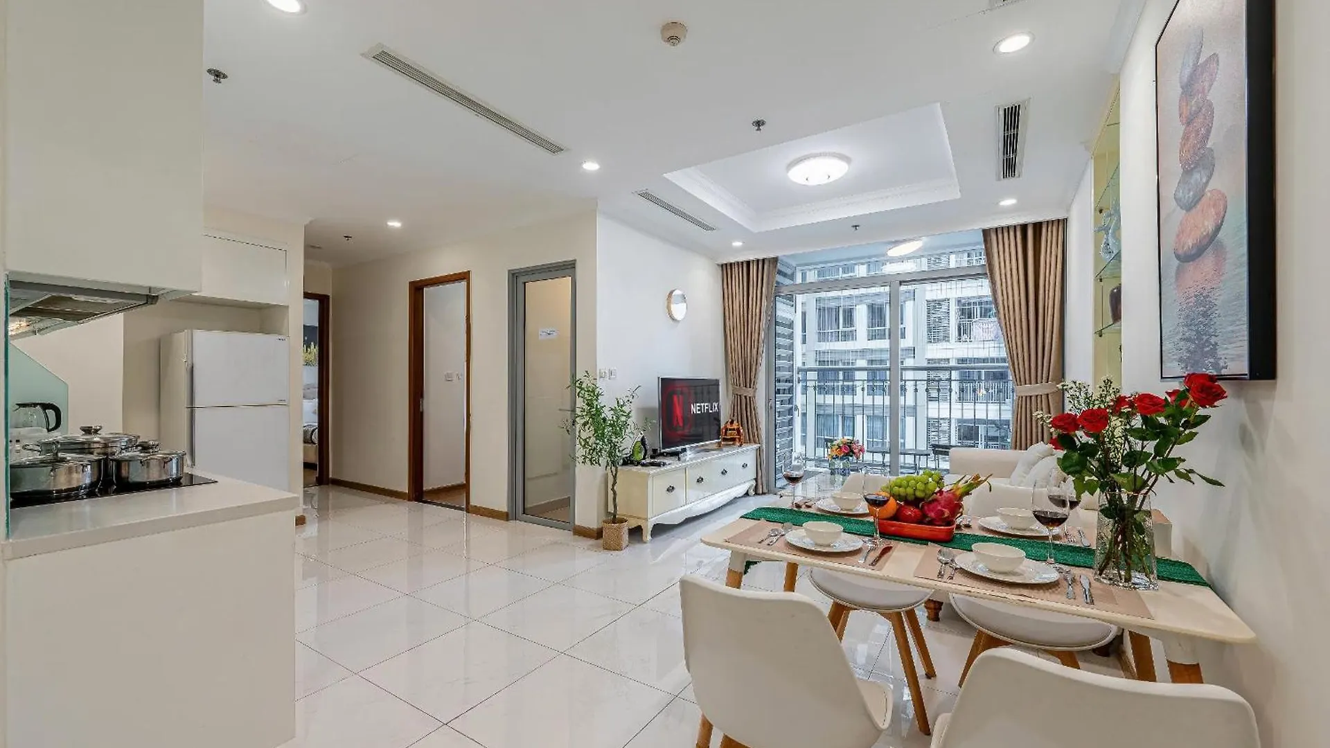 Apartment In Landmark-Vinhome Central Park By Yen Ho Chi Minh City