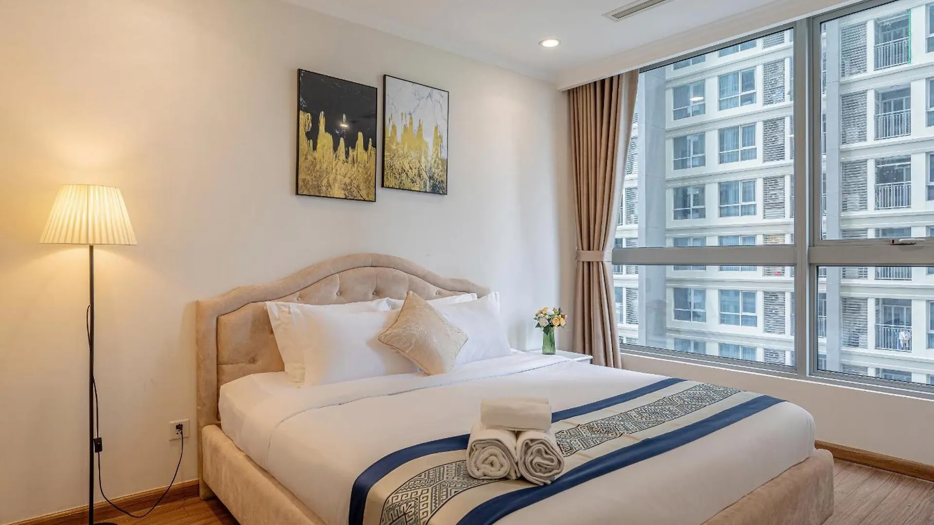 Apartment In Landmark-Vinhome Central Park By Yen Ho Chi Minh City