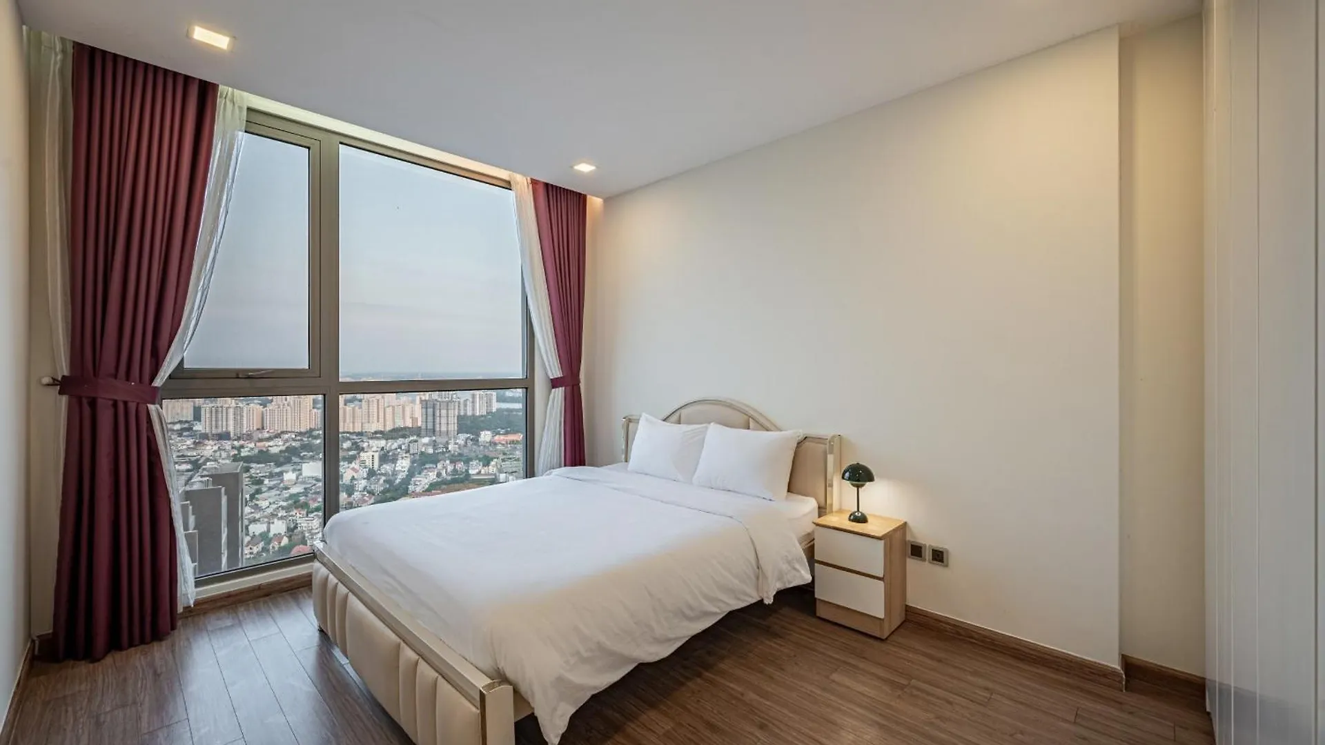 Apartment In Landmark-Vinhome Central Park By Yen Ho Chi Minh City Vietnam