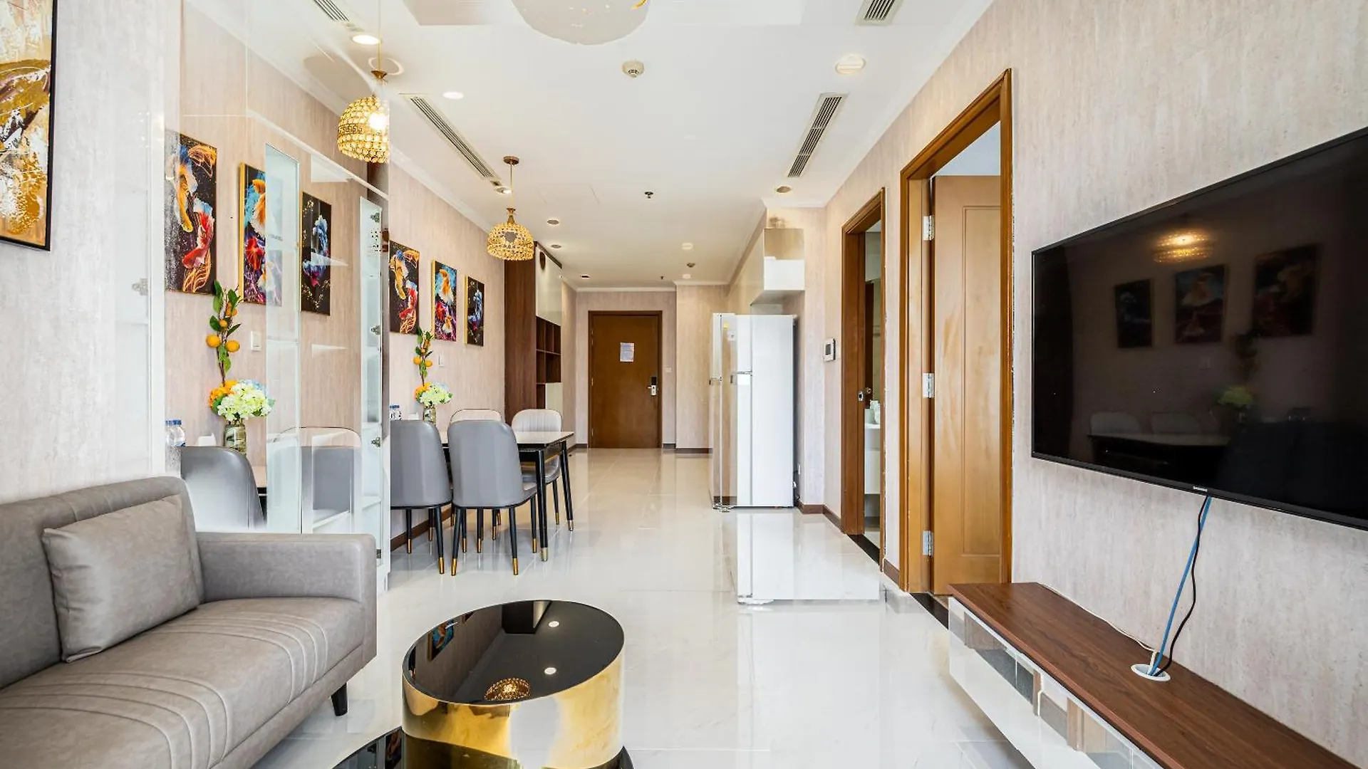Apartment In Landmark-Vinhome Central Park By Yen Ho Chi Minh City 0*,  Vietnam