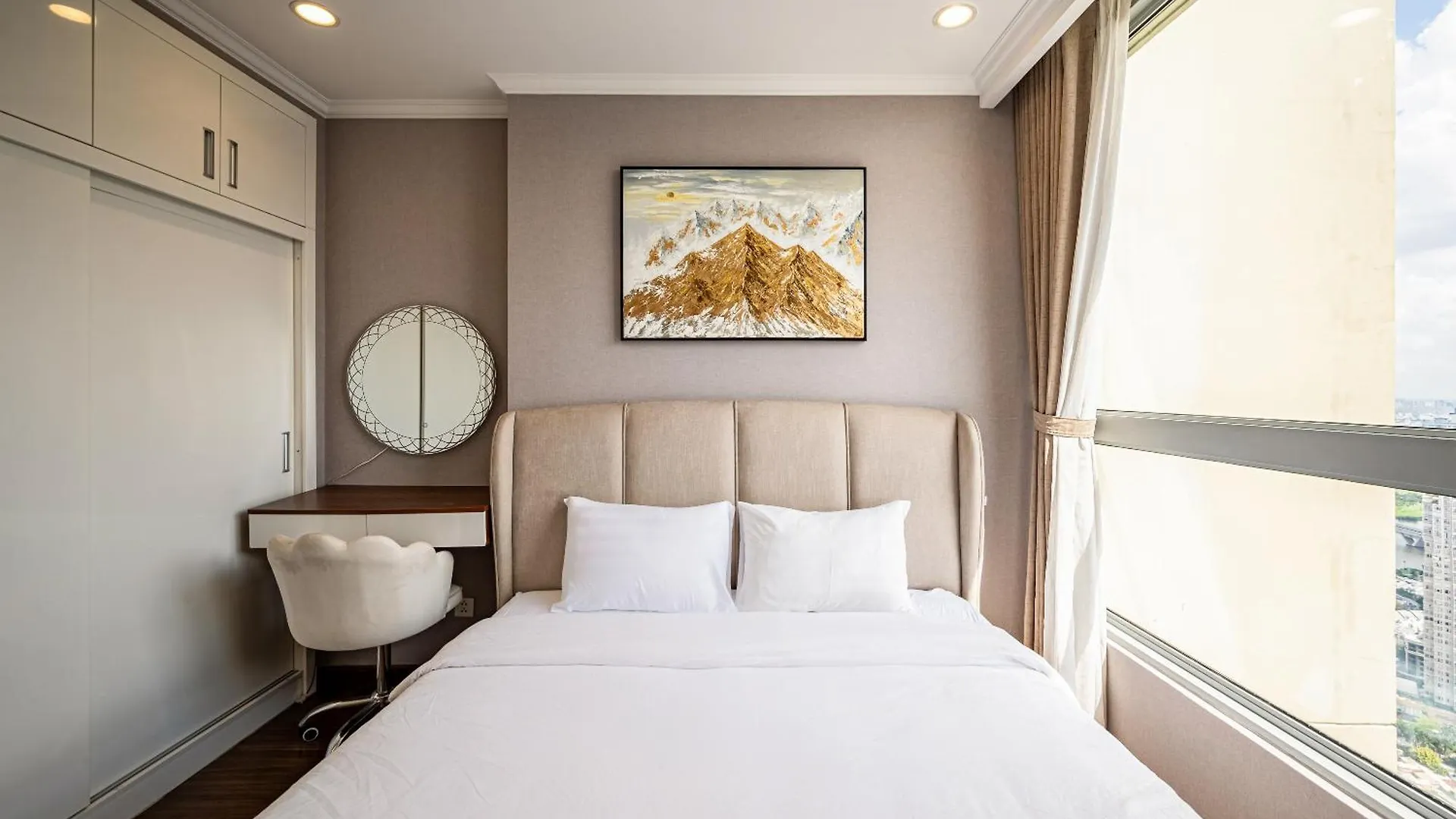 Apartment In Landmark-Vinhome Central Park By Yen Ho Chi Minh City