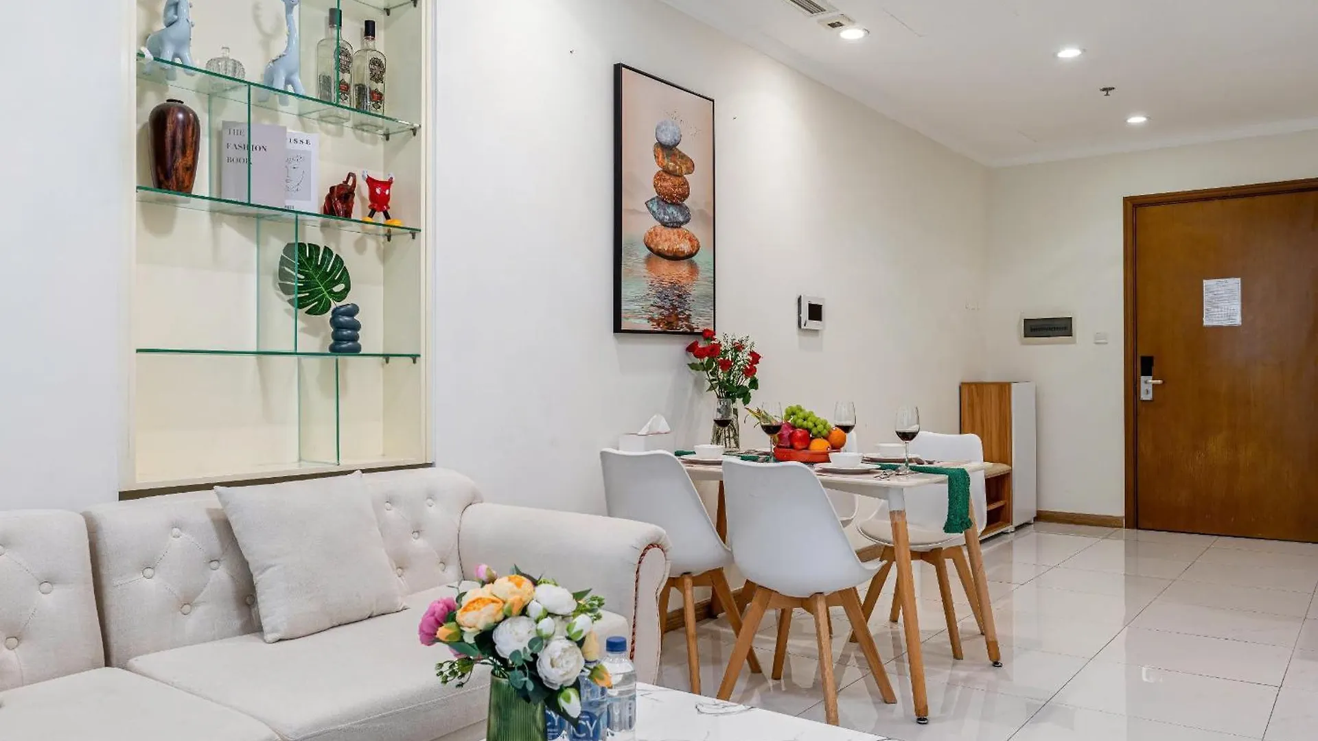 Apartment In Landmark-Vinhome Central Park By Yen Ho Chi Minh City